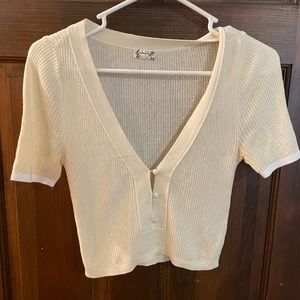 Free people cream crop sweater - thin material